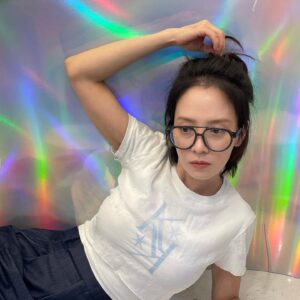 Song Ji-hyo Instagram - 🤓🤓