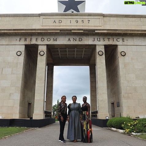 Danai Gurira Instagram - #GMAinGhana! What a pleasure to join @robinrobertsgma on a tour of beautiful Accra - celebrating a thriving modern Africa and seeing the connection #BlackPanther’s Wakanda has to real life African innovators. From meeting with Ghana’s Second Lady Her Excellency Samira Bawumia (@sbawumia) in Black Star Square to visiting important historical and cultural sites to bringing Robin to visit one of my fashion designer favorites, @aisha_ayensu, Founder and Creative Director of @christiebrowngh - not to mention getting a taste of the globally decorated @chef_binta’s culinary excellence with some flavorful jollof rice @dineonamat - this was an exceptional experience.
I would also like to introduce you to a piece of Africa’s future: David Alabo (@davidalabo) - Afro-futurist/surrealist, digital artist, and activist - along with the amazing @freedomskateparkgh. I was floored by his work, his passion, and his vision. Get to know this young man and this incredible project.
Last but not least, I’m amazed by the entrepreneurial, techie brilliance that is Baboa Tachie-Menson (@_baboa). The work she is doing with @balm.labs creates sustainability in the fashion space and inspires other women in tech around the world to make their mark.
“Ghana is a good place.” Thank you for having me, @goodmorningamerica. #GhanaLove