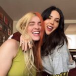 Sheryl Rubio Instagram - Ya salió el videoclip oficial de Me Traicioné💔!!! Vayan a verlo y comenten que les pareció! 
@sherylrubio AAAAHHHHHHHHHHH 😭❤️