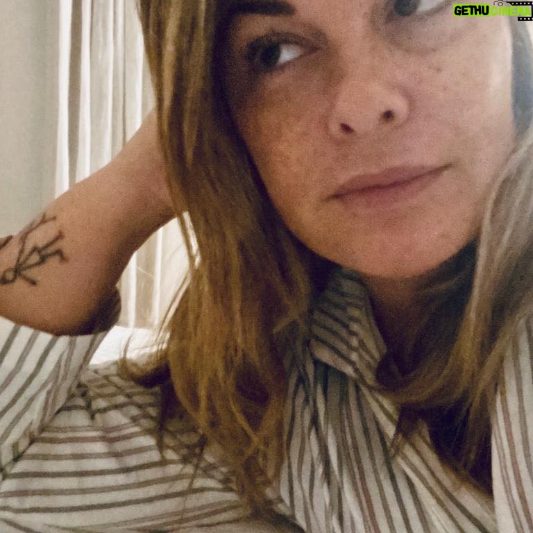 Vanessa Incontrada Instagram - Come รจ comodo stare in pigiama ๐๐๐