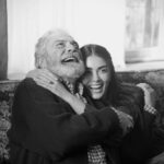 Özge Yağız Instagram - seni, anlatabilmek seni..🫶🏻