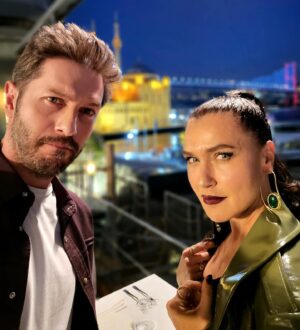 Şevval Sam Instagram - #çelebiteam yine entrika peşinde..bakışlardan belli😈🖤🖤 👀 @yasakelmafox @barisaytac @medyapimresmi