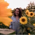 Caterina Scorsone Instagram - Harvest Time. Happy Fall. Mother Earth is the best Mom in the whole Galaxy. 🍁🌻🍎🌽🍂🌍❤️📸 @howcarolinecarolines