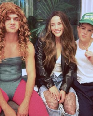 Sofie Dossi Instagram - photo dump📸