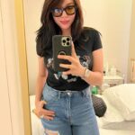 Julia Montes Instagram - Avignon Day …. prepping for the movie 🎥 ❤️ 

@avignonclinic @christophercachuela thank you for taking care of me love you 😘