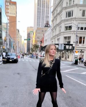 Jessica Capshaw Instagram - 🍎🌆🍁