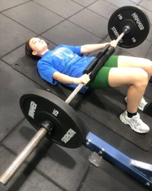 Ella McKenzie Instagram - Lately 🫶

Not a cheerleader 📣 
🤔
🏋🏻‍♀️ Gains!!! 
Harry 😁🎶 
👯‍♀️
Romeo 🏈😍
👯‍♀️
🕺💃🏻
💃🏻♥️