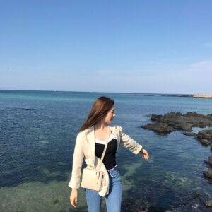 Kim Sae-ron Instagram - 🙂
