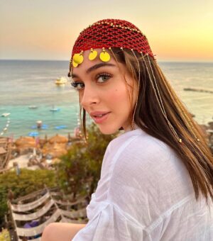 Cemre Baysel Instagram - 