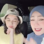 Erra Fazira Instagram – YEAYYY!! Dah lunaskan tanggungjawab.. Selebihnya urusan Allah.. Moga yang terbaik buat Malaysia.. .
.
SELAMAT MENGUNDI KPD SEMUA RAKYAT MALAYSIA!! .
PRU 15 NI TERPALING DEBOR..!! 
MALAYSIA BOLEH!!!!