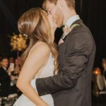 Sheryl Rubio Instagram - Acabo de postear el video de la boda y que bonito fue editarlo. Si, es un video bastante largo pero es que también fue un día muy largo y lleno de emociones. Mención especial a mi querido @elpanqueee por subirse a la ola con un mes de anticipación, a @joshuavweddingplanner por escucharnos y ser muy pacientes a @intercontinentalmx por abrirnos las puertas y recibir a nuestros invitados tan bien y darnos el mejor deal que pudimos conseguir a @demetriosbride por hacerme sentir como una princesa ese día, a @johnniewalkermx por darnos la mejor experiencia con los mejores cocteles de whisky que pudimos haber pedido. Y por supuesto a todos los que vinieron desde otros países y otras ciudades por acompañarnos en un momento tan especial ❤️🥹 les deje el link del video aquí en mi bio para que lo vayan a disfrutar!
