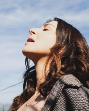 Caterina Scorsone Instagram - A few photos from the cover shoot for this month’s issue of @saturnemagazine  See the rest, captured by the one and only 📸 @genderless_gap_ad at @saturnemagazine
