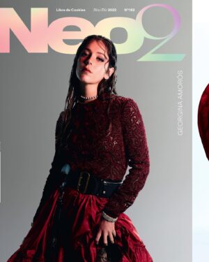 Georgina Amorós Instagram - Muy este emoticono 💃🏻 gracias a @neo2_magazine y la preciosa colección crucero 2023 de @dior ❤️‍🔥
Gracias equipo bello:
Fotografía: @rafagallar 
Realización: @danielagtzgzz 
Entrevista: @angeltaranilla 
Muah: @boscomontesinos 
Video: @borja.respal 
Producción: @mongomeri 
Asistentes fotografía: @pablomingo @cha_baeza @distrito.zero 
Asistentes estilismo: @verooocriado @rufili00 
Gracias @_._ka_._ 🫶🏼✨
Y mi equipo siempre @lou_abad @desireefina  @kuranda_agencia ❤️