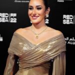Amina Khalil Instagram - Congratulations to @redseafilm on their 2nd edition ! 🖤 Thank you to @moalturki for welcoming us to this grand and glamorous event in Jeddah its a pleasure to be here ⭐️ Dress @saraonsiofficial Jewels @nadine_jewellery