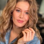 Burcu Biricik Instagram -