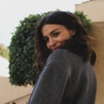 Caterina Scorsone Instagram - Shout out to my incredible glam team that helped me get ready for the @saturnemagazine shoot. 
Makeup: @taiyoungstyle 💋
Hair: @hairbydanielledixon ✂️
Jewelry: @kathryn_bentley_jewelry 
📸: @genderless_gap_ad