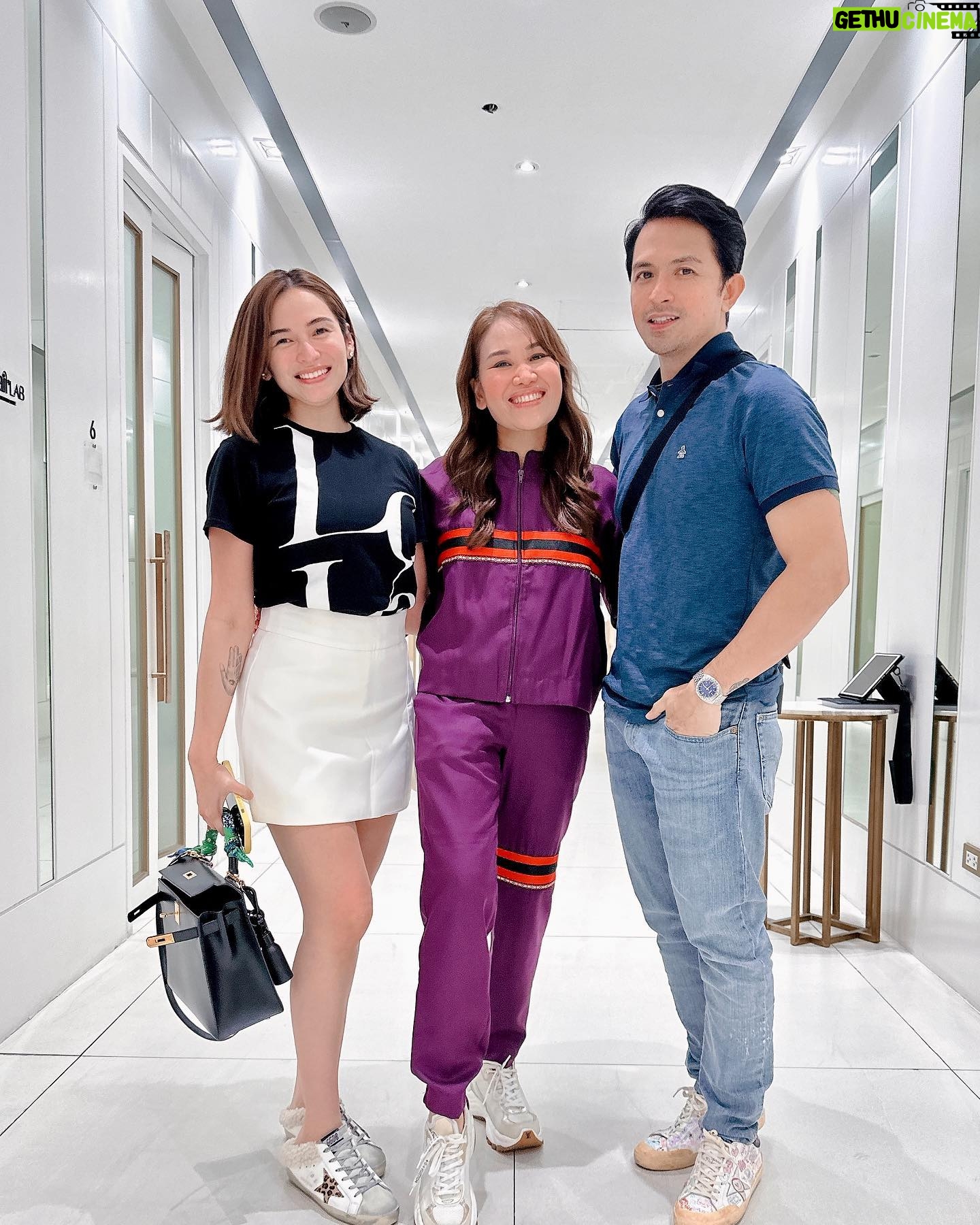 Jennylyn Mercado Instagram - 12 days before Christmas, reunited with these 2. @mercadojenny @dennistrillo