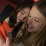 Ella McKenzie Instagram - Reunited 😉😉
@maisie_dek