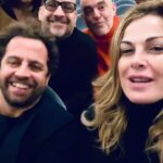 Vanessa Incontrada Instagram - Verona arriviamoooo!! 🚗🚐😃
Da Martedì 20 a Venerdì 23 dicembre ci vediamo a Verona al Teatro Nuovo con “Scusa sono in riunione” 🎭😉

Le altre date della tournée le trovate nel link in bio ⬆️
Vi aspettiamo! Besitos 😙🦋

“SCUSA SONO IN RIUNIONE”
di Gabriele Pignotta @gabrielepignotta_official 
Con Vanessa Incontrada e Gabriele Pignotta
e con 
Fabio Avaro @fabio_avaro 
Siddhartha Prestinari @prestinarisiddhartha 
Nick Nicolosi
@nic_nicolosi 

@a.artistiassociati 
#scusasonoinriunione #teatro #artistiassociati #verona #teatronuovo