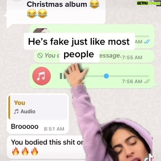 Jessie Reyez Instagram - My intrusive thoughts won today. “Merry Nothin” hose 🎄🤮 @matthewburnett