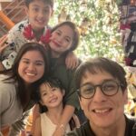 Judy Ann Santos Instagram - From our family to yours.. Wishing everyone a very merry Christmas! 🎄 🎁 🥰