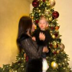 Stéphanie Durant Instagram - Christmas 2022.🎄💛 De l’amour encore et encore ✨
J’espère que vous avez passé de bonnes fêtes 🧡 Next : jour de l’an au ski pour notre mini lune de miel 🎿💛