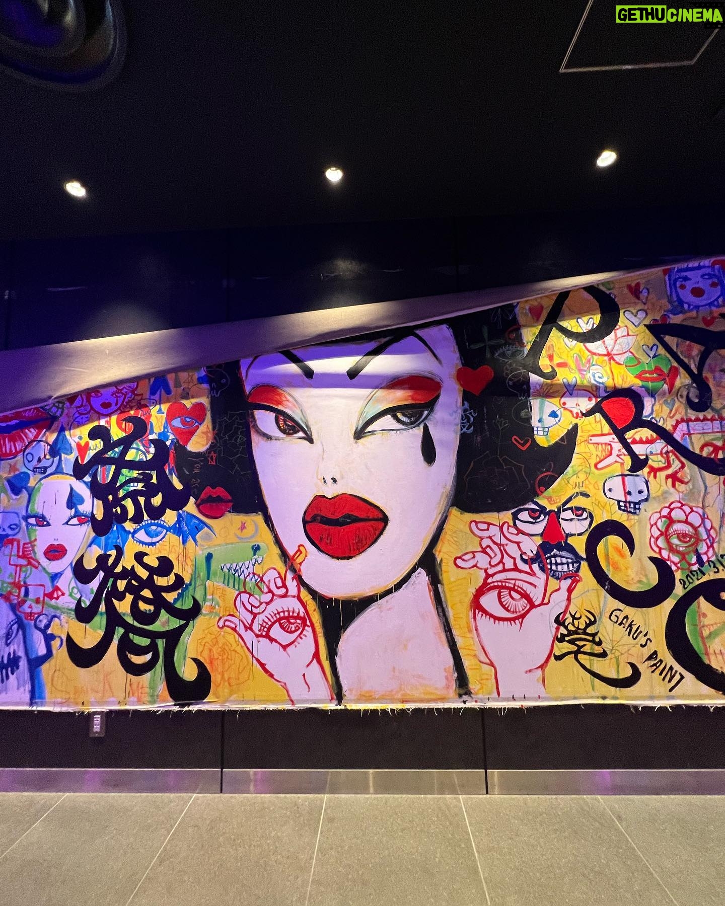 Maine Mendoza Instagram - Osaka pt. 1 🇯🇵
