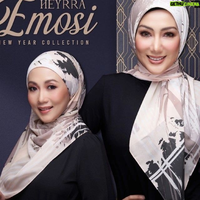 Erra Fazira Instagram - Sempena tahun BARU, semangat BARU, feel BARU, look BARU... @heyrrahq kini tampil dgn koleksi BARU!!! 😍🥰
.
Apa lagi yg BARU??
💖 Material BARU ~ menggunakan Chiffon Georgett
💖 Size 45"
💖 Warna lebih BOLD dan VIBRANT
💖 Kotak BARU
.
Macamana nak dapatkan?
uolz bole dapatkan di SHOPPEE~ Erra Fazira Official Shop..
ATAU
Whatsapp
0193554500
0133301240