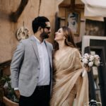 Bidya Sinha Saha Mim Instagram - 365 days later, and I'm still crazy about you.
Happy anniversary my 🖤

Thank you @redwanrajuphotographydxb For capturing such a beautiful moment for us.

Saree- @naiyoree