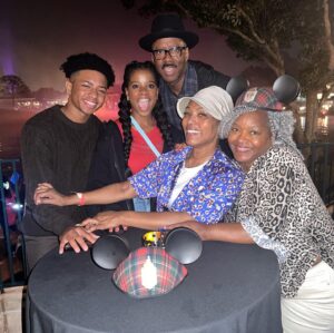 Angela Bassett Instagram - Hey Everybody you good? Happy New Year from our family to yours! May ALL your dreams come TRUE & ALL your blessings OVERFLOW!