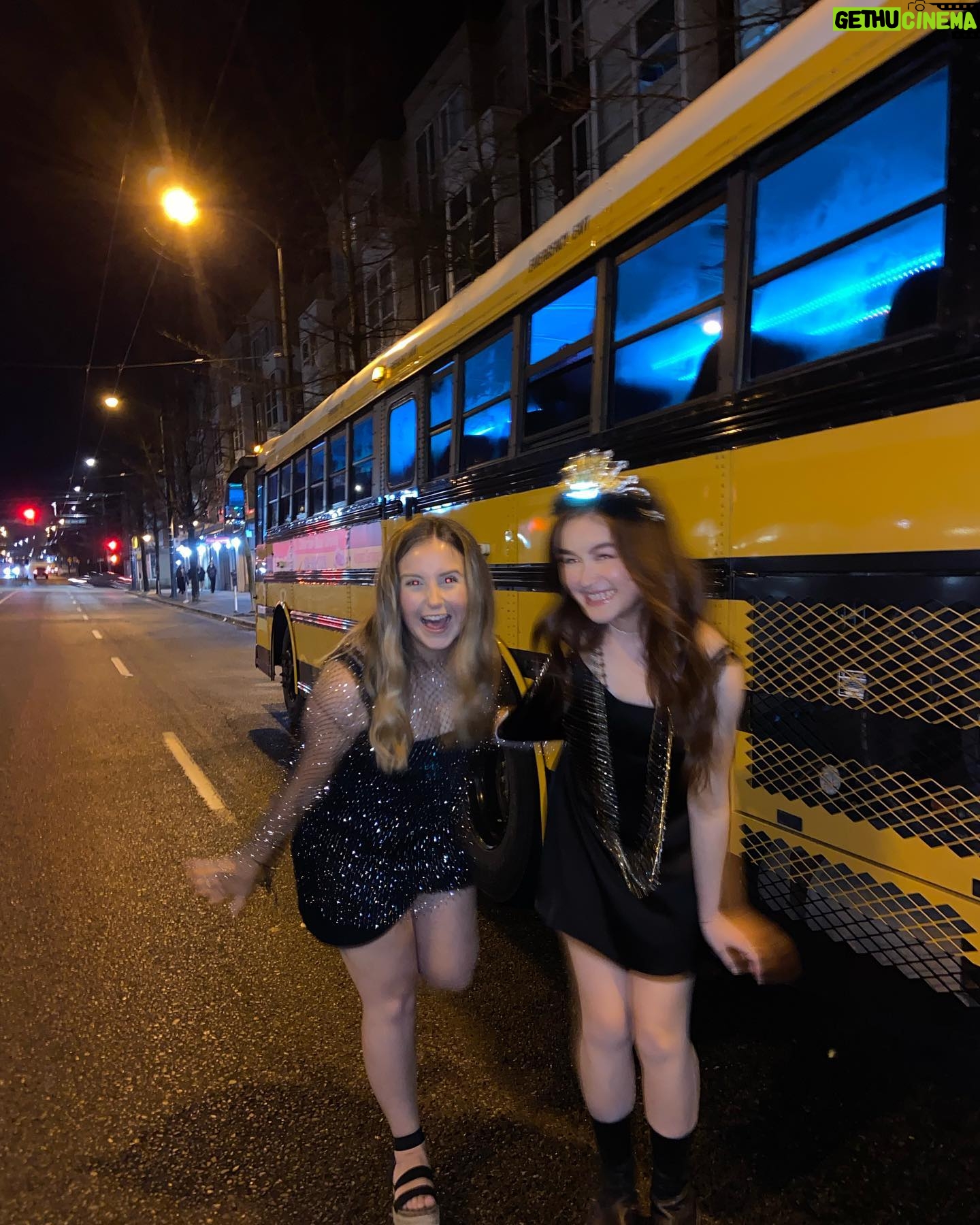 Anna Cathcart Instagram - looks like 2023 is already bussin🚌