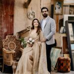 Bidya Sinha Saha Mim Instagram - 365 days later, and I'm still crazy about you.
Happy anniversary my 🖤

Thank you @redwanrajuphotographydxb For capturing such a beautiful moment for us.

Saree- @naiyoree