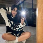 Valkyrae Instagram – Happiest new year everybody:) what’s your New Years resolution??