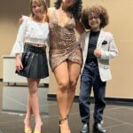Chelsy García Instagram – Ayer en una función especial de @teachermechymovie 😍 con mis niños lindos @zoemartin.lachapell @thepedrooficial 🥰 @cheddyg 

Mi hermoso vestido es de @sandy.fashion.usa 🤩
