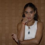Jessie Reyez Instagram - Hi. Quick update I suppose. Currently in my hotel room in LA. Doing some reconnaissance. Doing some self reflection and “I am-ing ” so here we go. I am student of music. I’m a student of life. I have flaws but I work for self betterment everyday. Sometimes I’m too judgmental outwardly but it’s also a reflection of how judge mental I am internally towards myself; which has it’s own pros and cons but at the end of the day my standards are high. I’m still finding balance between the pursuit of happiness and the appreciation of the journey. Balance between “more” and “enough” and reluctantly doing shadow work. I am not perfect by any means (I should get that tatted atp) but I work hard to get as close to greatness as possible... and this day was a great fucking day made possible by great fucking people. 
More gratitude
More presence 
And when shit goes left, because it does and that’s just life sometimes, more willingness to sit in the dirt so you learn your lessons and don’t regress. I hope you’re having a great day. And if it’s shitty, I hope your tomorrow is better. Hope your mental state is in a healthy spot. And if it’s shitty, I hope you get some therapy. K bi 🖤