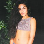 Jessie Reyez Instagram - Waist getting slimma but ion think my asssss issss
Patience gettin shorter but ion think my cash isssssss 
What time is it? ITS GAINS OCLOCK 
Europe tours officially started 
Thnx for last night oslo 
And c u tonight Copenhagen 
🤣❤️