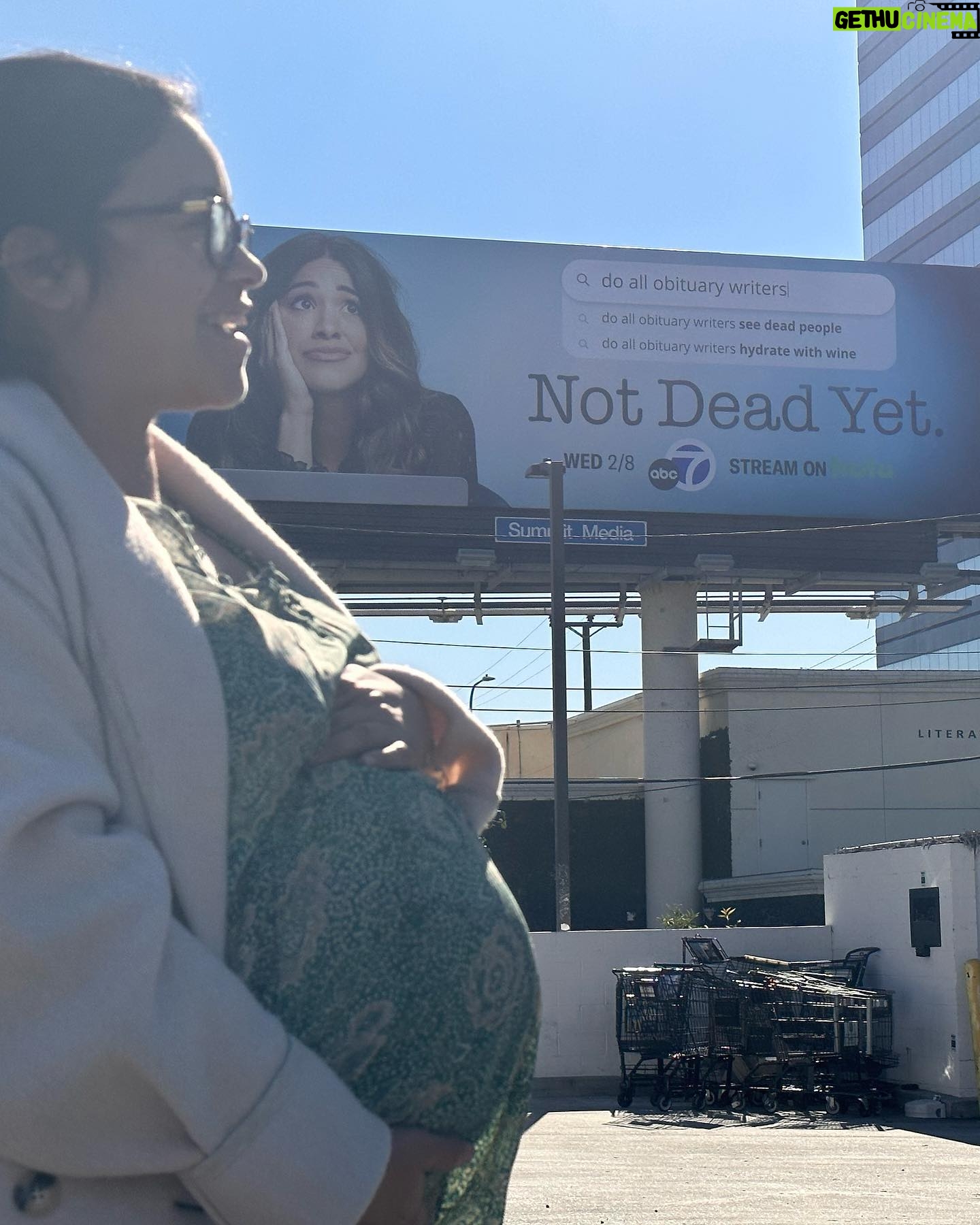 Gina Rodriguez Instagram - Just a few things I’ve been doing while 40 plus weeks pregnant. #notdeadyet #notUnpregnantYet #StopAskingMyDueDate Lets take some bets on what comes first, the tv show or the baby?!?!? Not Dead yet airs Feb 8th on @abcnetwork @notdeadyetabc