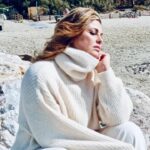 Vanessa Incontrada Instagram - Amo il mare ♥️
Besitos 😙🦋