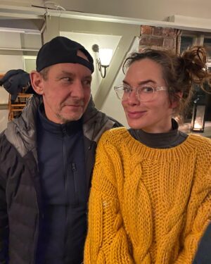 Lena Headey Instagram - 7 hundred and 65 years later. Reunited … Ian Hart .. You haven’t changed a bit .. ❤️