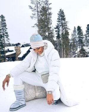 LeToya Luckett Instagram - ✨Bundle up✨

📸 || @sterlingpics 

@exquisitemo
@toyajohnson
@adriajw
 @ababyrn11
@ashaunnakayars
@marilyn_battiel
@dreanicolephotography
@therealnoigjeremy
@allaboutmelinda
@chefemaninicole
@byobgina
@chantailleelise