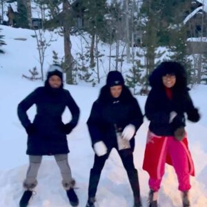 LeToya Luckett Instagram - ✨Bundle up✨

📸 || @sterlingpics 

@exquisitemo
@toyajohnson
@adriajw
 @ababyrn11
@ashaunnakayars
@marilyn_battiel
@dreanicolephotography
@therealnoigjeremy
@allaboutmelinda
@chefemaninicole
@byobgina
@chantailleelise