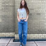Lola Tung Instagram - Head to toe in the latest @americaneagle 💙 #AEpartner #AEjeans
