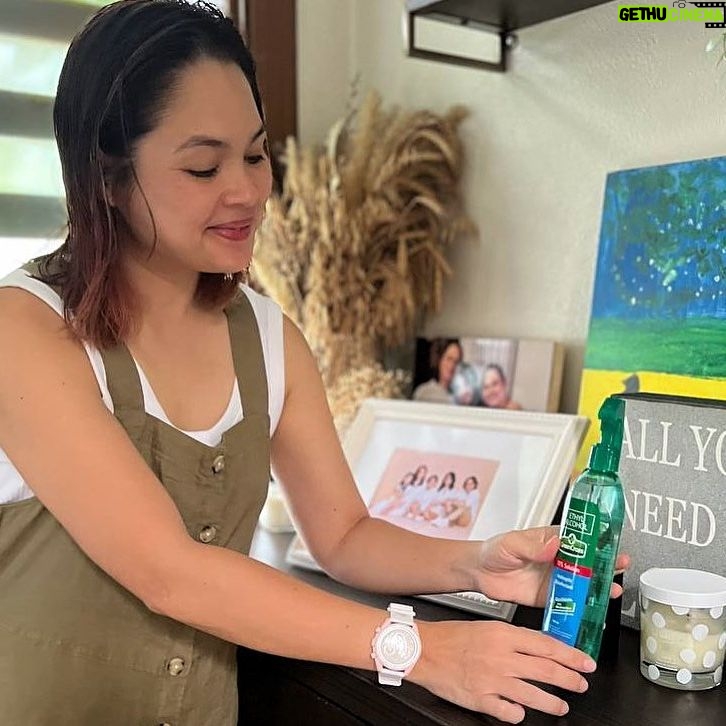 Judy Ann Santos Instagram - I’m ready to restock my “always essentials” sa bawat area ng bahay. As a mom, I always make sure na di makakalimutan ng family ko ang habit of sanitizing their hands. Syempre baon ko rin ang aking Green Cross Alcohol anywhere lalo na kung may taping, errands, and event outside because dito ako tiwala sa sigurado! It kills 99.9% of representative germs tested that cause 100 diseases.
San ba kayo magtitiwala? Ako, sa Green Cross!