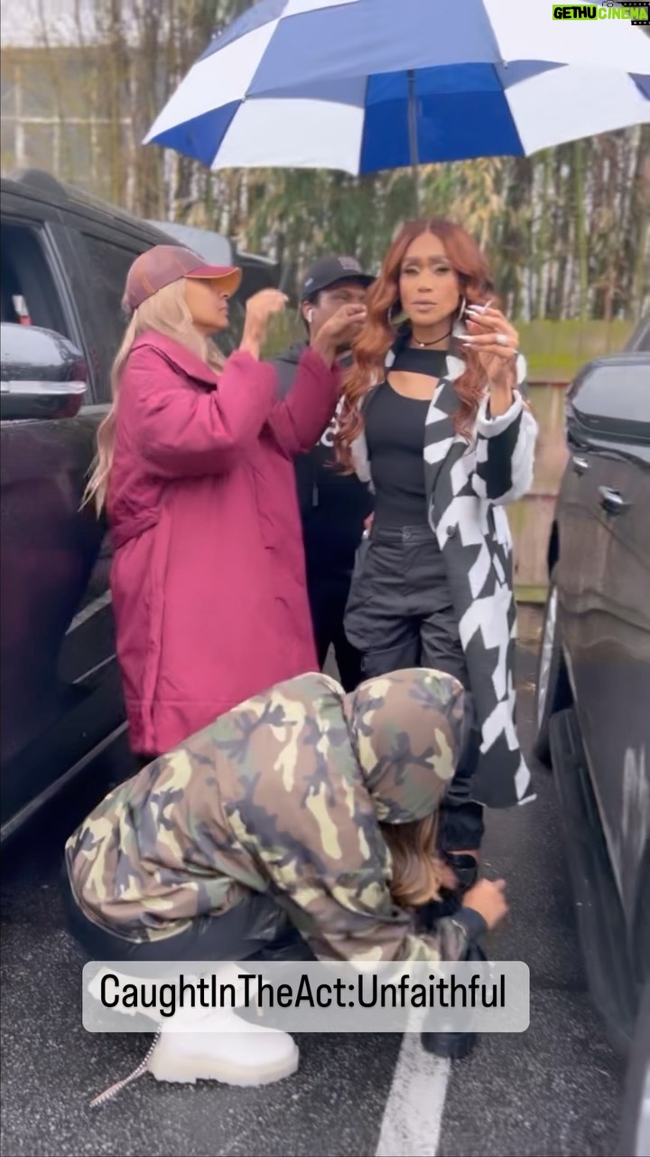 Tami Roman - 2.7K Likes - It’s easy to BE at your best when you have people around that GIVE their best to you 💛
@marlohampton @therealtashad @tashamackmua @paulaptoffeeb @jazzanderson THANK YOU for all that you do 💋