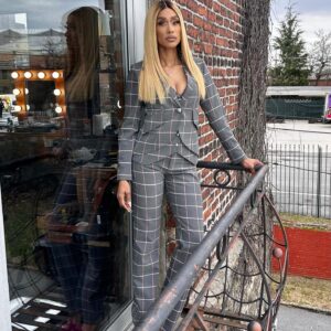 Tami Roman Instagram - Use every gift God gave you 💛 
1 Peter 4:10