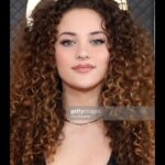 Sofie Dossi Instagram – #Grammys are about to start at 5pm PT. Tune in @cbstv 🖤
.
.Styled by @jazminwhitley