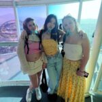 Ella McKenzie Instagram - Day 1 🎡🌴🎶