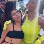 Jessie Reyez Instagram – A great day 🖤

👗@steph__major