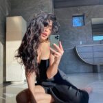 Valkyrae Instagram – Just a Filipina/German girl who growing up was ashamed of her natural hair but now embracing it more than ever🥲