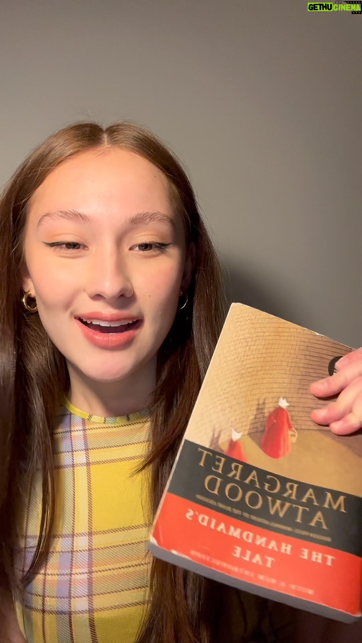 Lola Tung Instagram - Throughout this country many books, including The Handmaid’s Tale, are being banned in schools and libraries. This dangerous practice is keeping our youth from expanding their minds and learning about different experiences through reading. Students need access to all kinds of different stories. #letamericaread @campaignsharedfuture @creativeartistsagency @caafoundation
